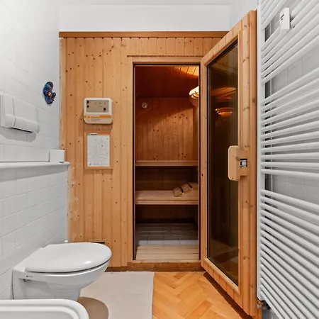 Duomo Center Linate Luxury With Sauna アパート