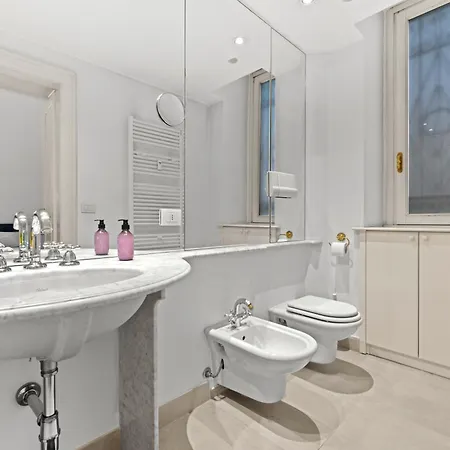 アパート Duomo Center Linate Luxury With Sauna *