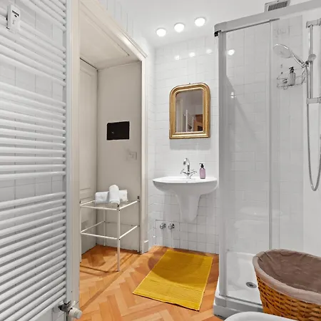 アパート Duomo Center Linate Luxury With Sauna